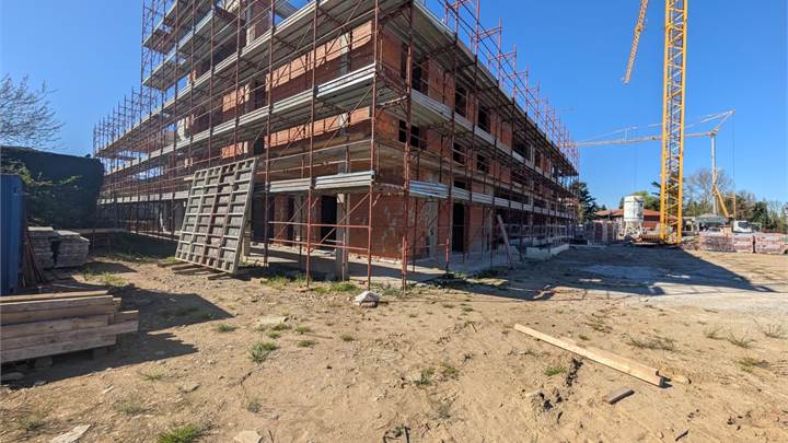 Appartamento trilocale con giardino privato